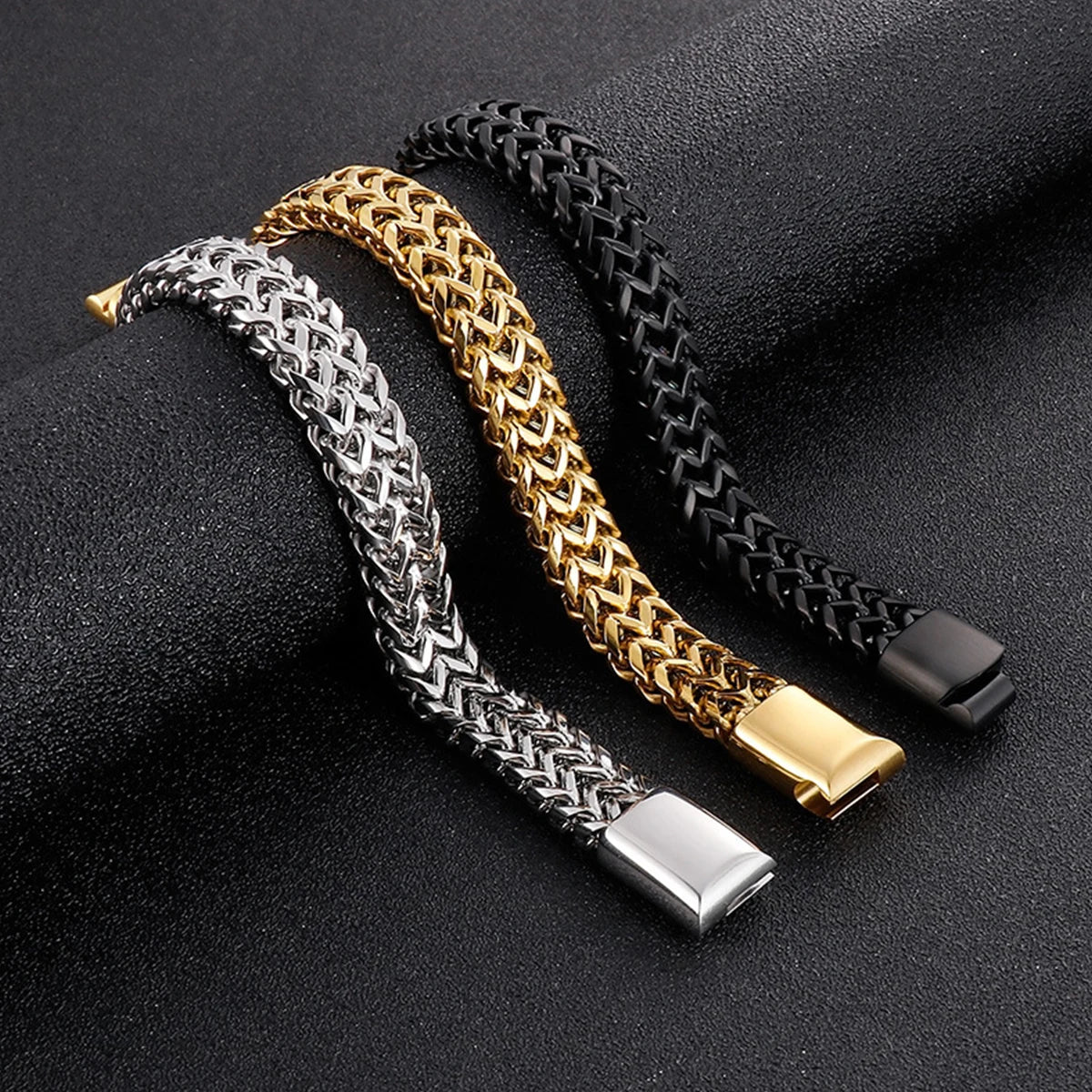 Elevate Your Style: Cuban Bracelet for Men and Women