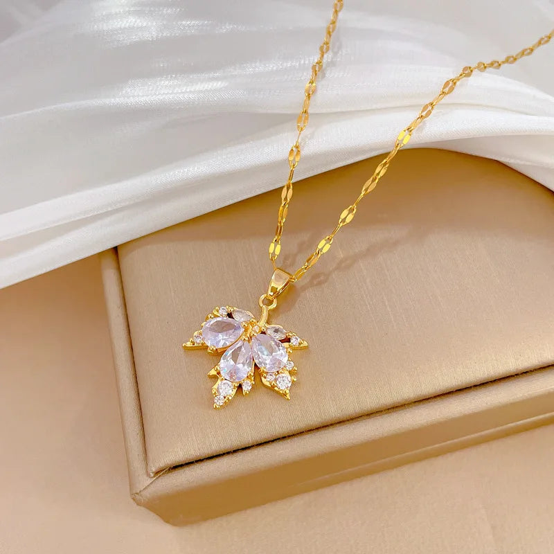 Luxury Chain Earring Maple Leaf