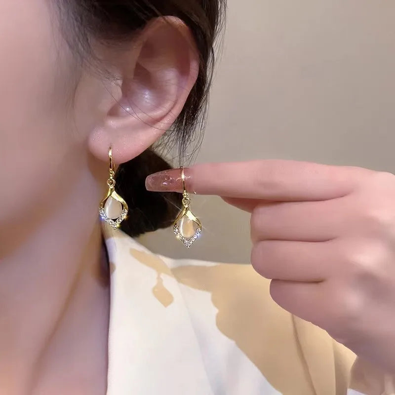 Elegant Zircon Earrings