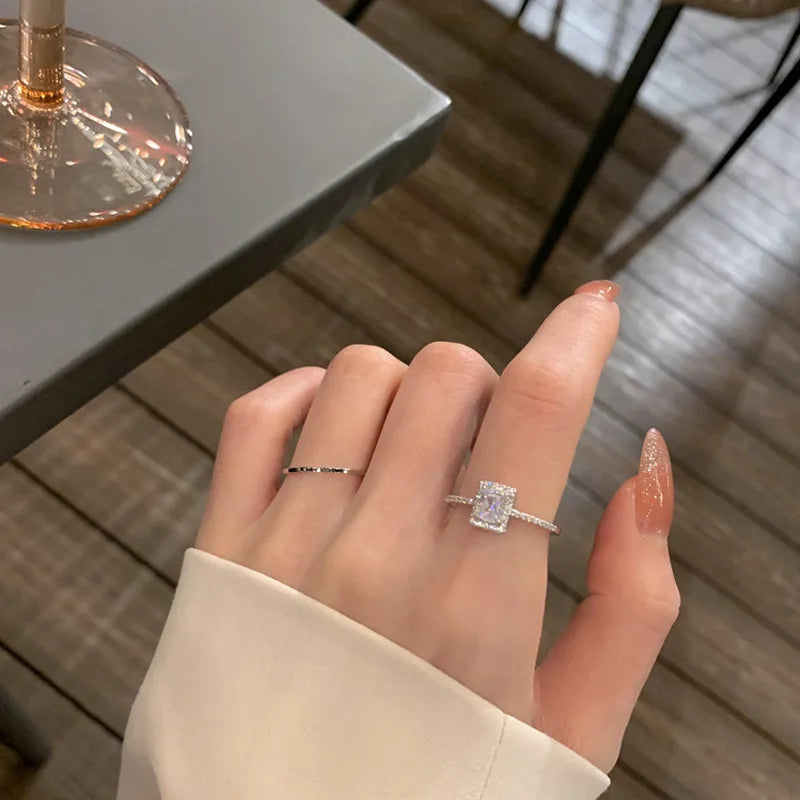 Classic Moissanite Chic Ring
